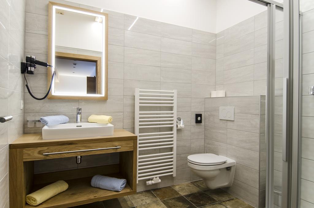 Hotel Garni Persutt อิสชเกิล ภายนอก รูปภาพ