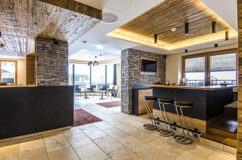Hotel Garni Persutt อิสชเกิล ภายนอก รูปภาพ