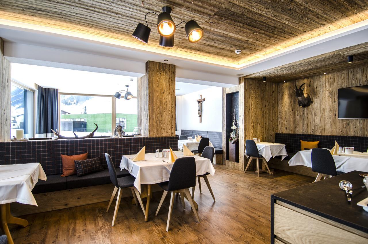 Hotel Garni Persutt อิสชเกิล ภายนอก รูปภาพ